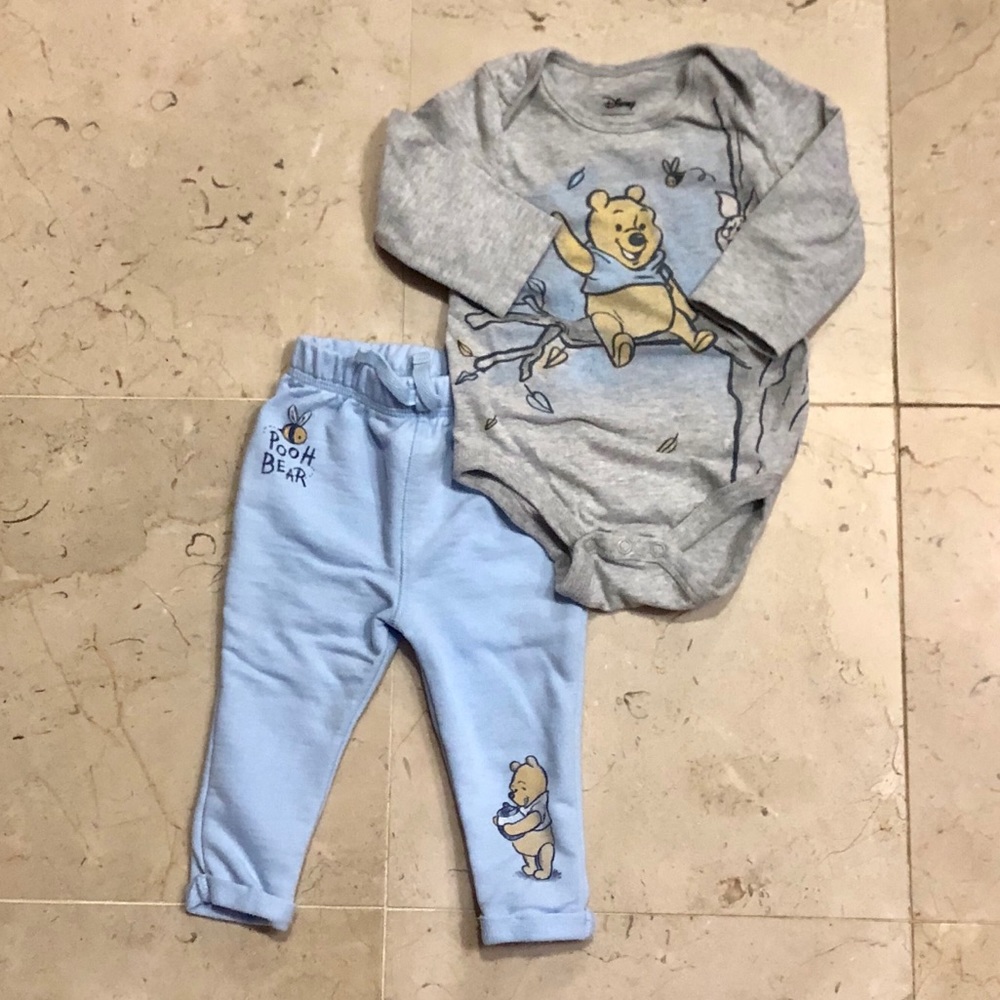 Infant 9 Months Winnie the Pooh Outfit
